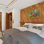 La Douce Pomme