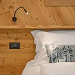 Bed & Breakfast La Douce Pomme 3*