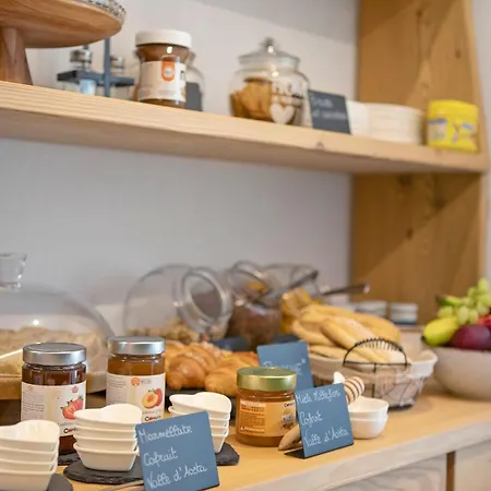 La Douce Pomme Bed & Breakfast 3*