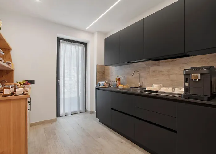 La Douce Pomme Bed & Breakfast 3*